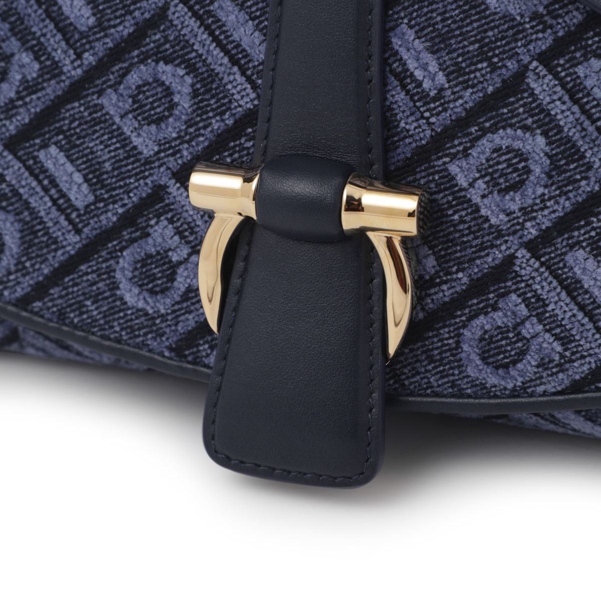 FERRAGAMO フェラガモ ショルダーバッグ/クラッチバッグ レディース