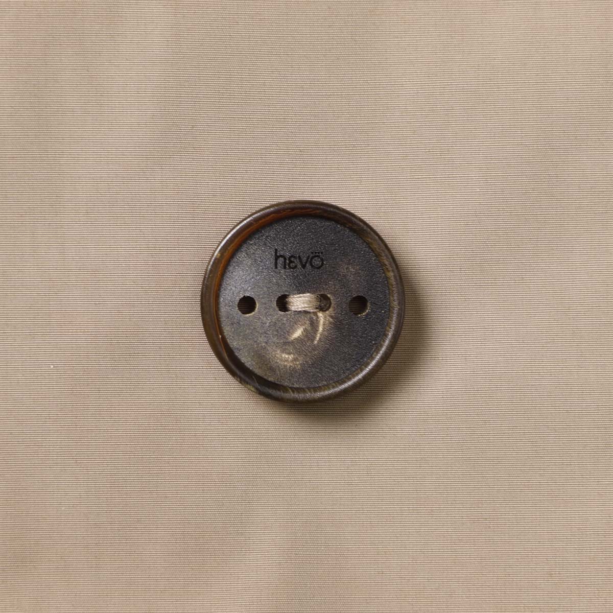 定価14万円 hevo 新品未使用　ステンカラーコート 52サイズ 楽天市場】hevo ステンカラーコート（メンズファッション）の通販