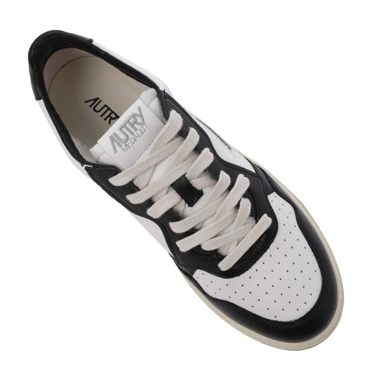 AUTRY オートリー スニーカー/MEDALIST LOW SNEAKERS【大きい