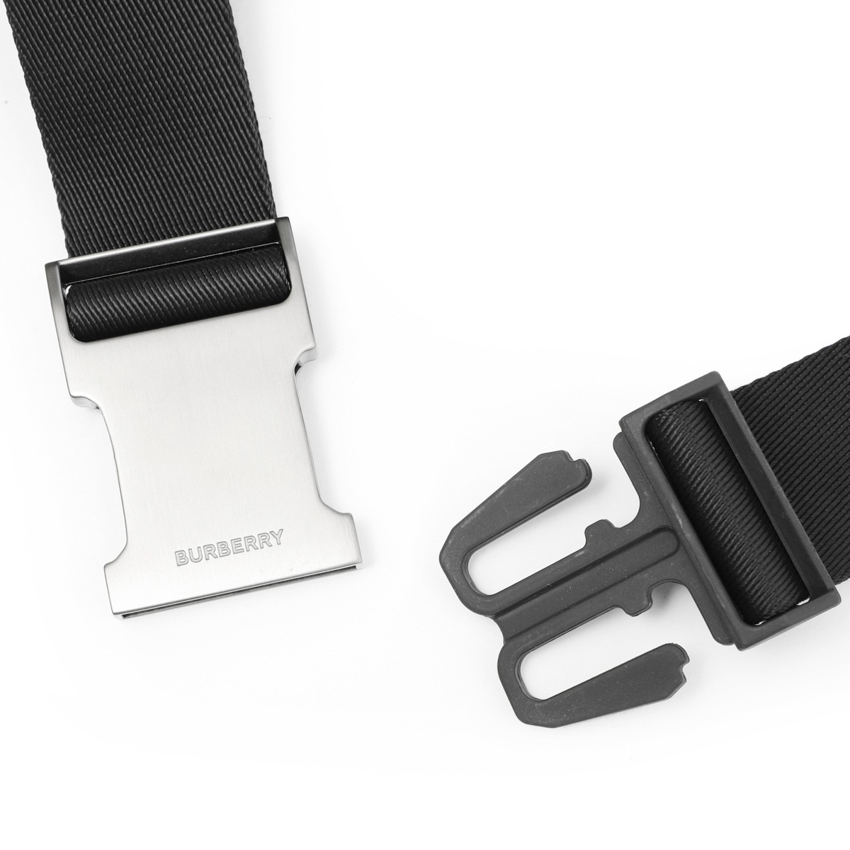 BURBERRY バーバリー クロスボディバッグ/ウエストポーチ メンズ