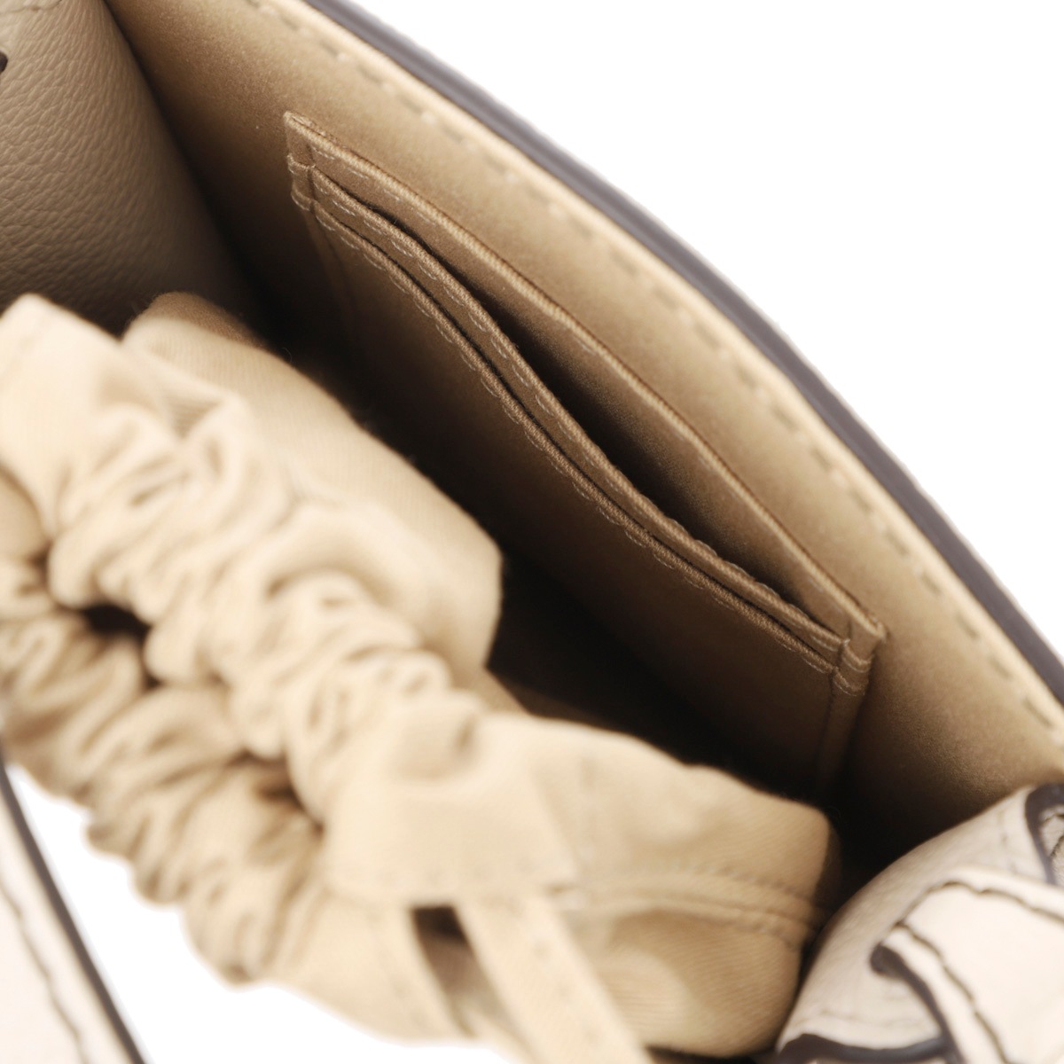 SEE BY CHLOE シーバイクロエ ショルダーバッグ/クロスボディバッグ