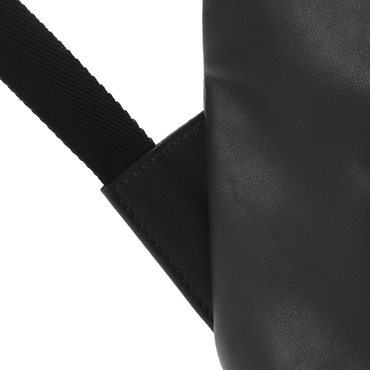 FENDI フェンディ バックパック/リュックサック/FLUX BACKPACK メンズ