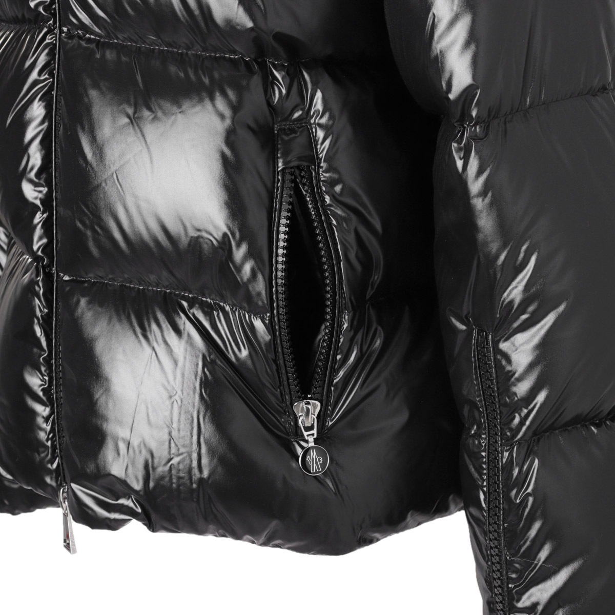 注目!【MONCLER】HUPPE ショートダウンジャケット ブラック アウトレット】MONCLER モンクレール ダウンジャケット/HUPPE