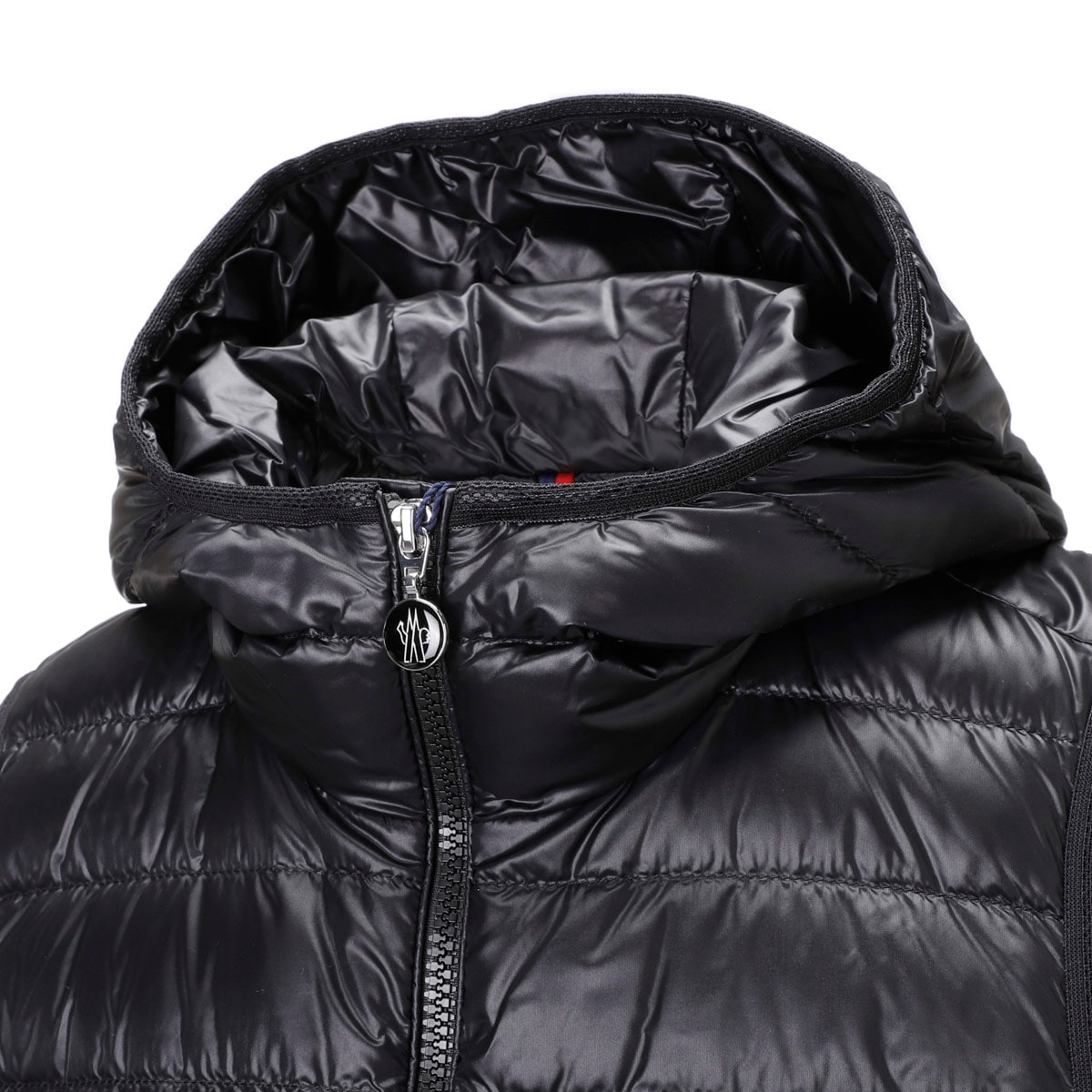 【即完売モデル】モンクレール ジレ ダウンベスト 21 GORDES GLAY 即完売モデル】モンクレール ジレ ダウンベスト 21 GORDES GLAY - メルカリ