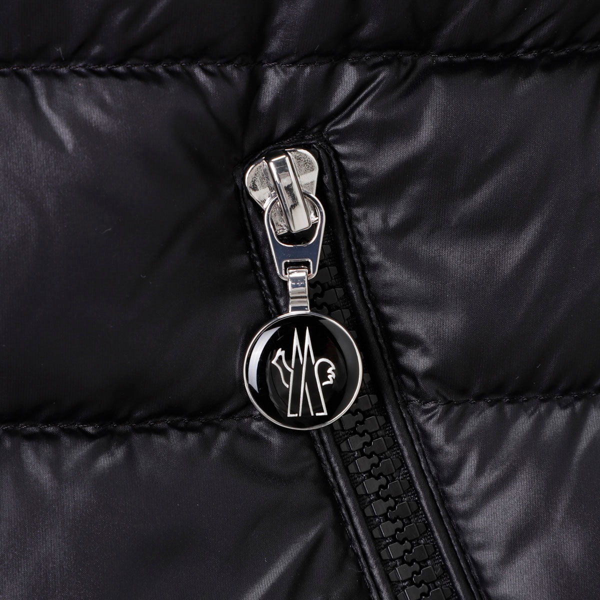 アウトレット】【ラスト1点】MONCLER モンクレール ダウンベスト/ジレ
