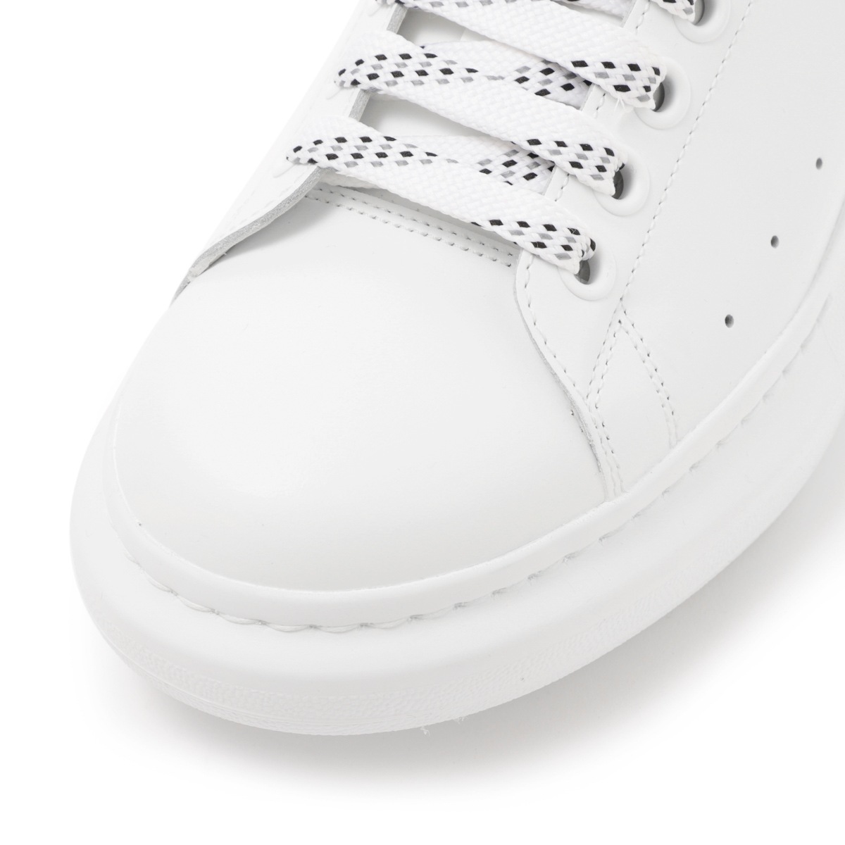 ALEXANDER McQUEEN アレキサンダーマックイーン スニーカー