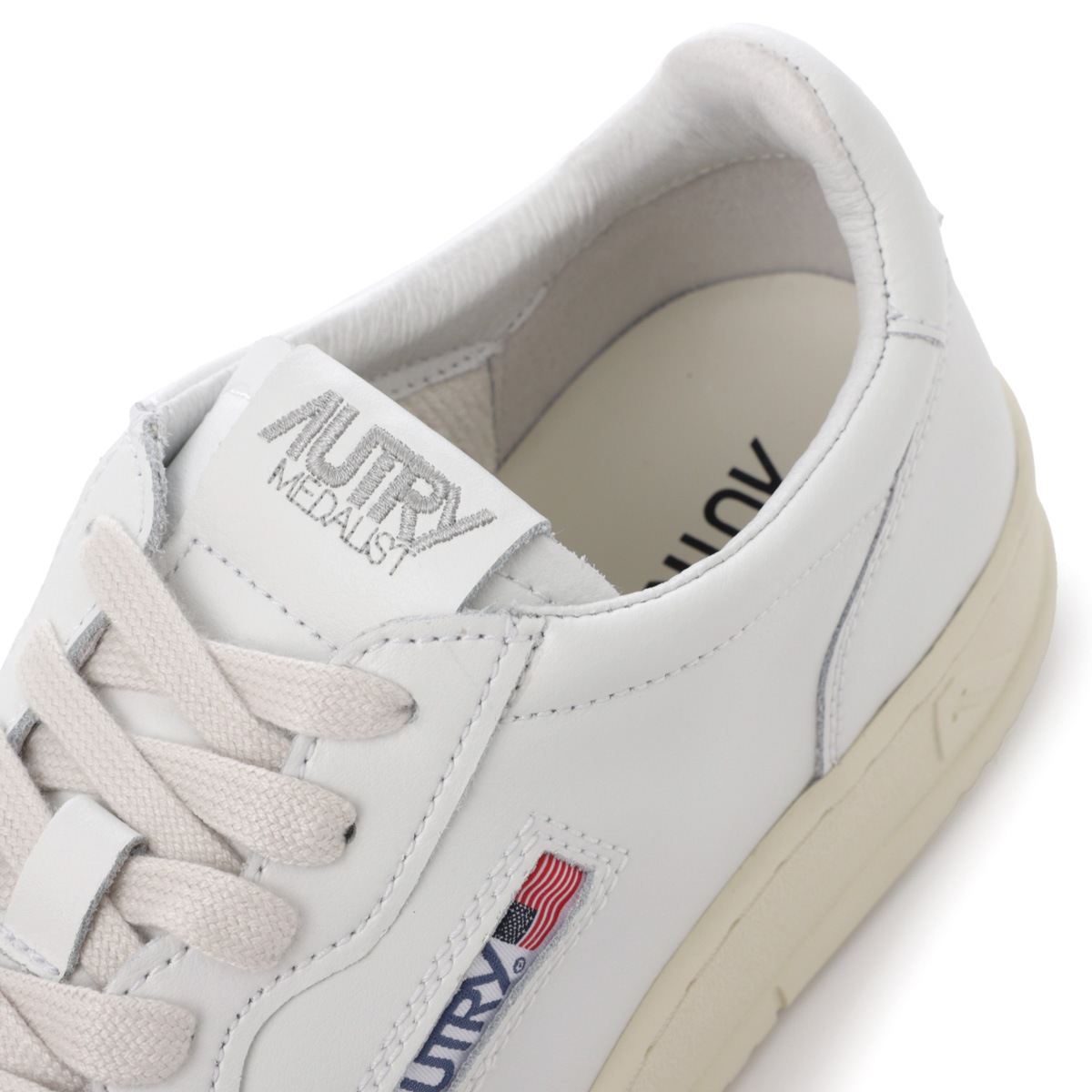 AUTRY オートリー スニーカー/MEDALIST LOW SNEAKERS【大きいサイズ 