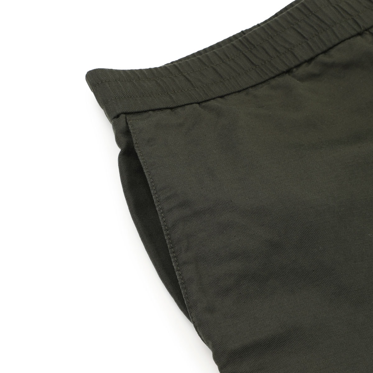 【アウトレット】【ラスト1点】【訳あり】 EA7 EMPORIO ARMANI エンポリオアルマーニ ハーフパンツ【返品交換不可】 メンズ