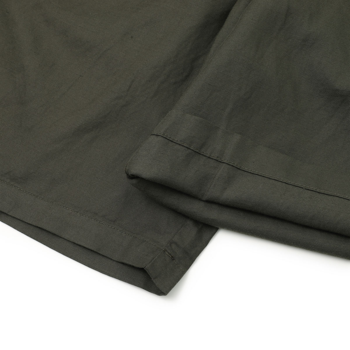 【アウトレット】【ラスト1点】【訳あり】 EA7 EMPORIO ARMANI エンポリオアルマーニ ハーフパンツ【返品交換不可】 メンズ