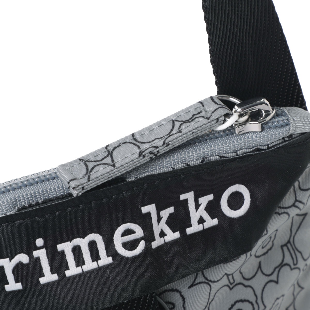 『ネコポス対応(1点まで)』marimekko マリメッコ ショルダーバッグ/Neat Phonepocket Piirto Unikko Shoulder bag レディース