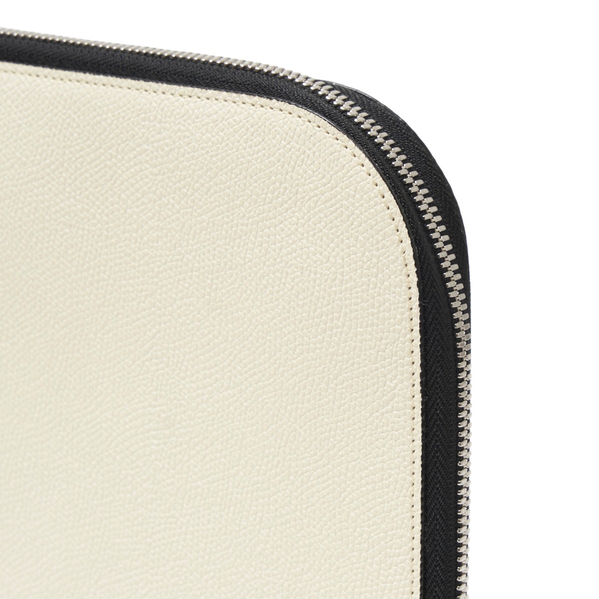 Valextra ヴァレクストラ クラッチバッグ