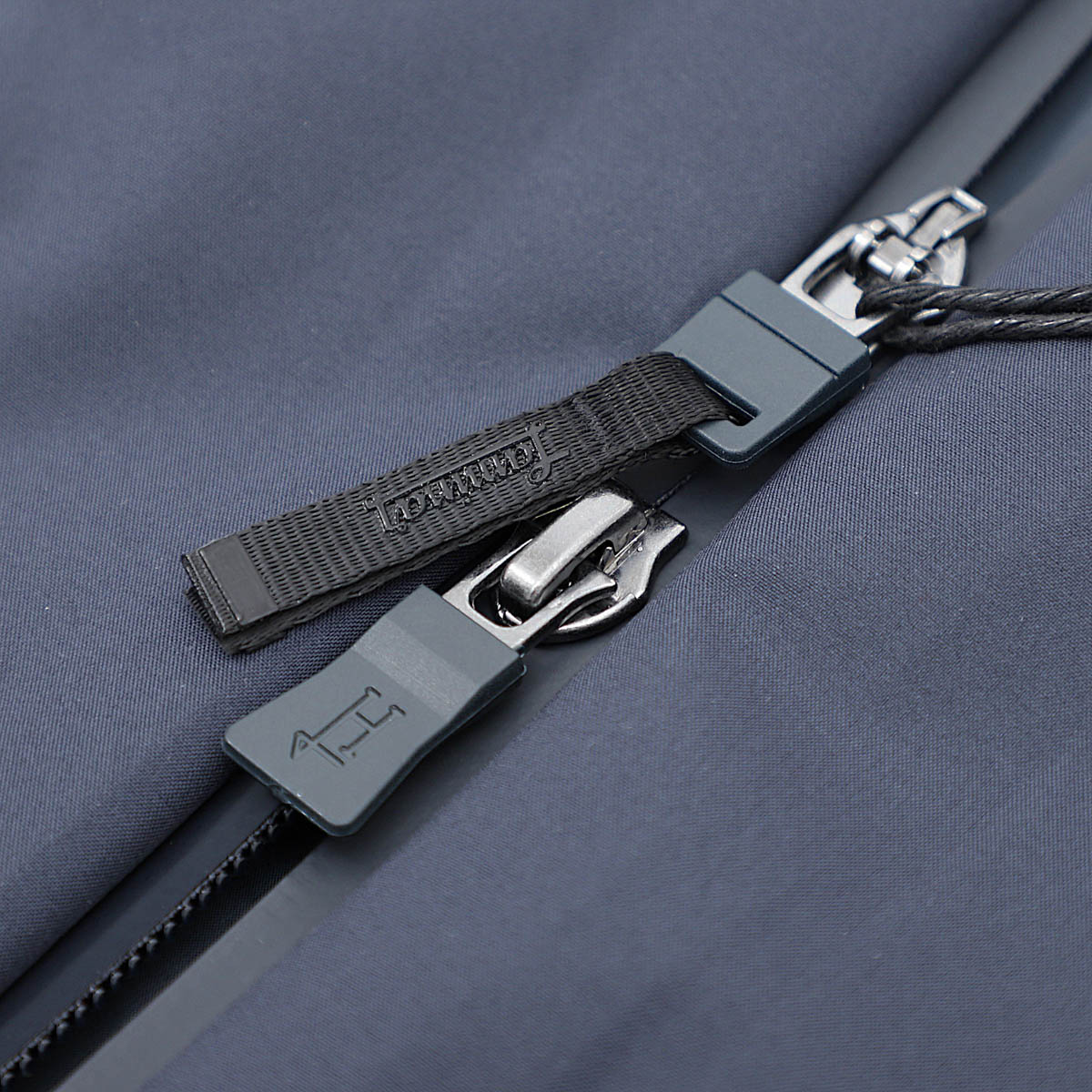 HERNO ヘルノ ロングコート/中綿入り コート/LAMINAR GORE-TEX