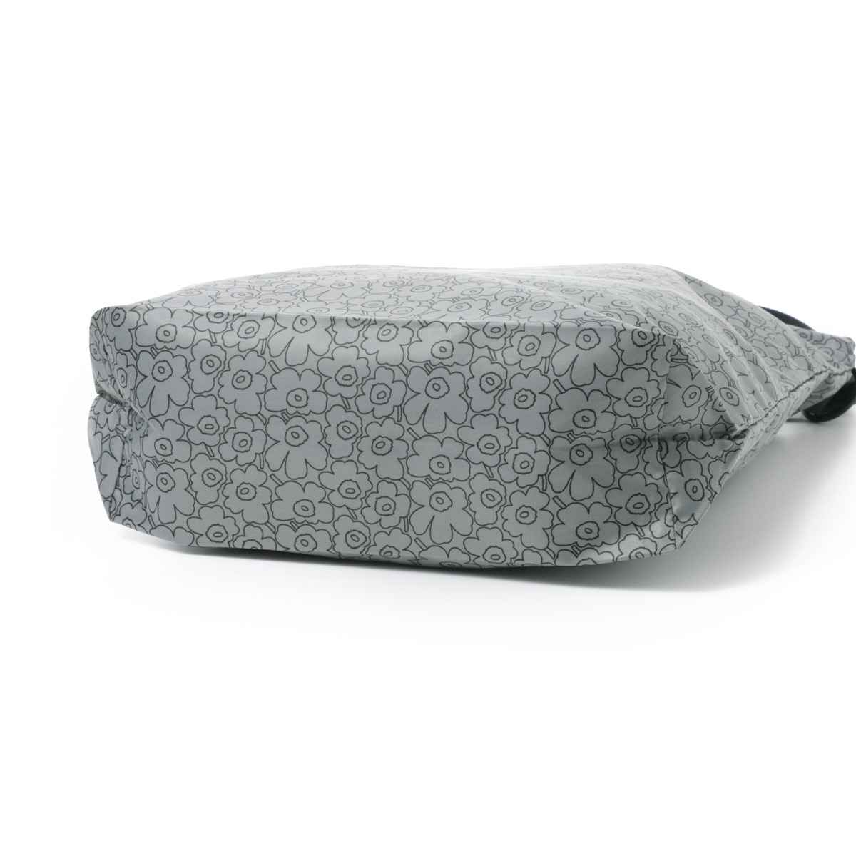 marimekko マリメッコ ショルダーバッグ/Neat Crossbody Piirto Unikko M Shoulder bag レディース