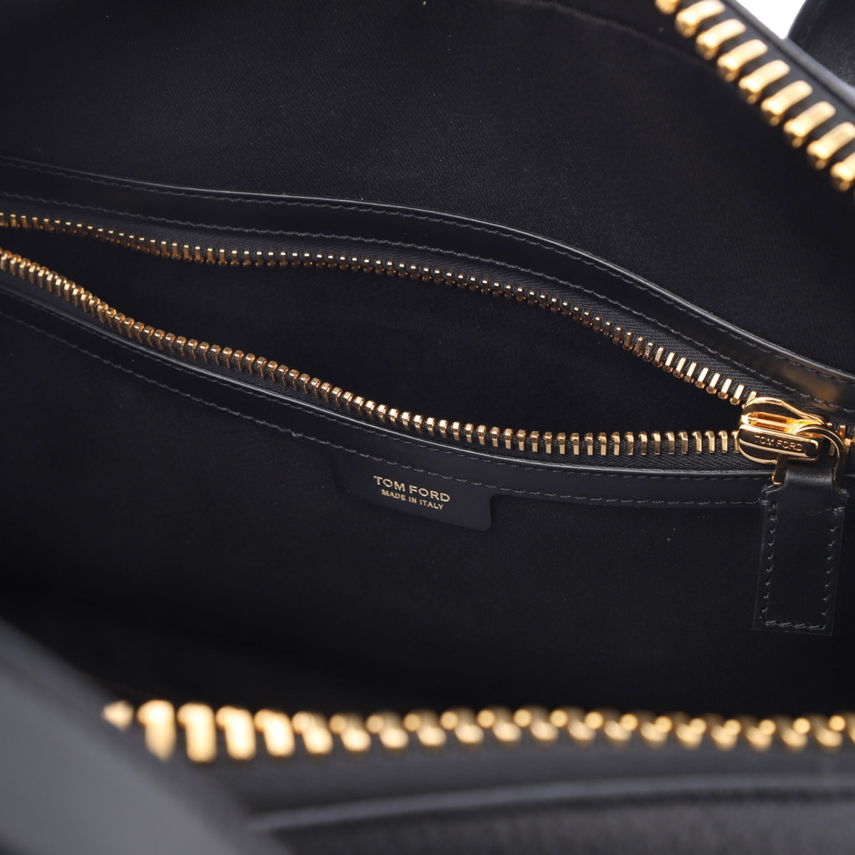 TOM FORD トムフォード ブリーフケース/SOFT GRAIN LEATHER BUCKLEY