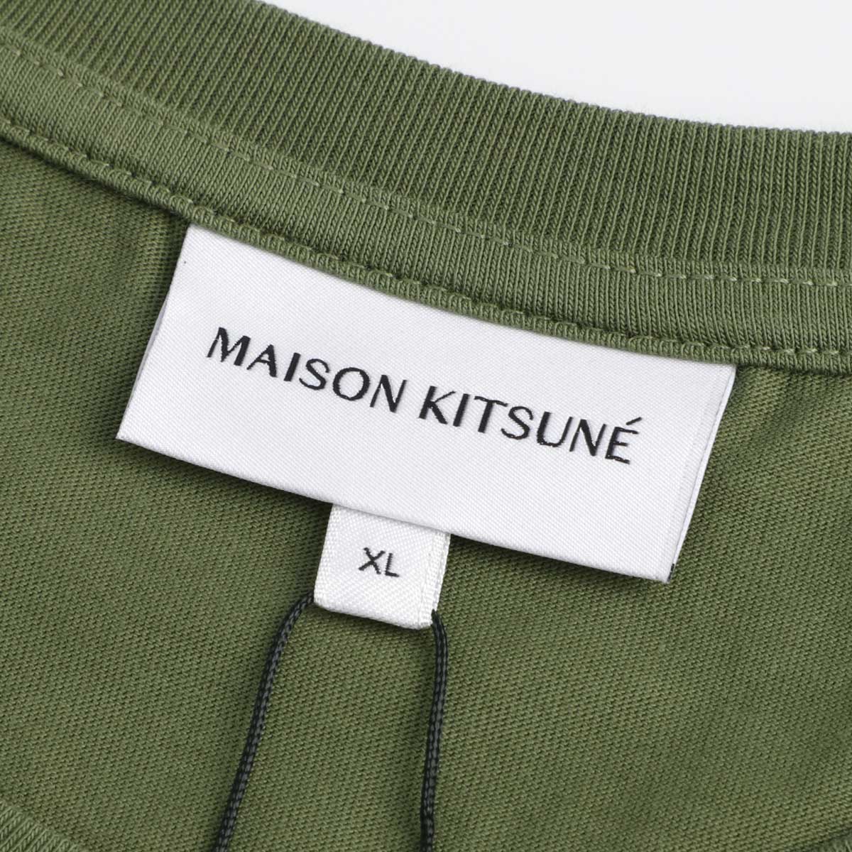 『ネコポス対応(1点まで)』MAISON KITSUNE メゾンキツネ クルーネックTシャツ/CHILLAX FOX PATCH REGULAR TEE SHIRT メンズ