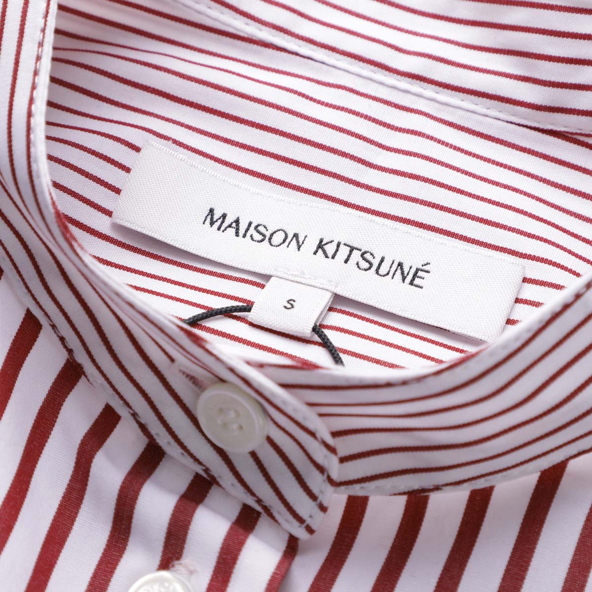 【アウトレット】MAISON KITSUNE メゾンキツネ スタンドカラーシャツ/OVERSIZE SHIRT IN STRIPED COTTON WITH LOGO HANDWRITING EMBROIDERY レディース