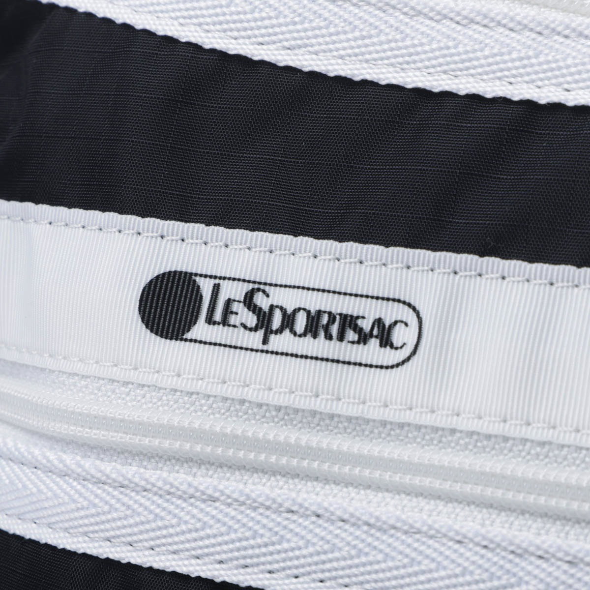 LeSportsac レスポートサック ショルダーバッグ/DELUXE EVERYDAY BAG レディース