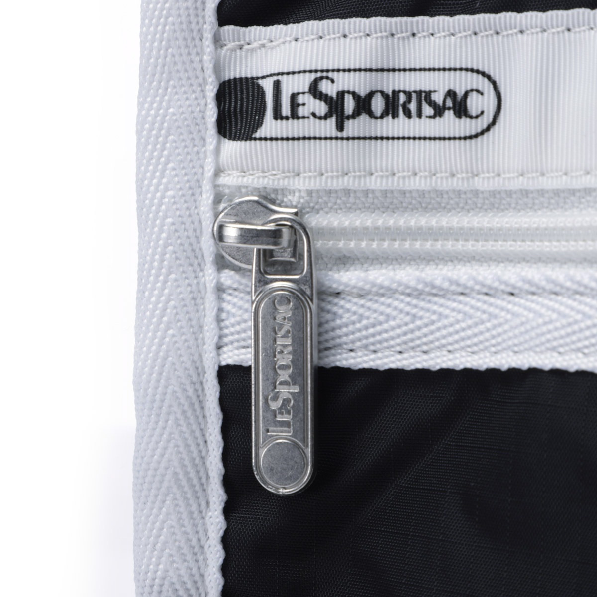 LeSportsac レスポートサック ショルダーバッグ/DELUXE EVERYDAY BAG レディース