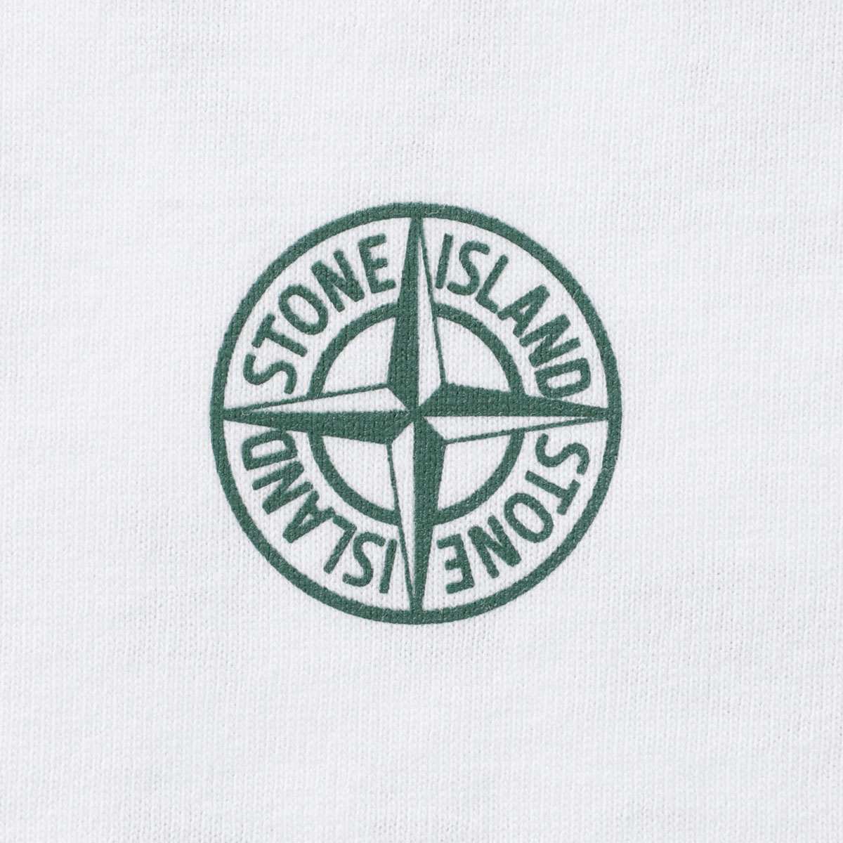 特売価格！STONE ISLAND 立体ロゴプリントホワイト長袖シャツ