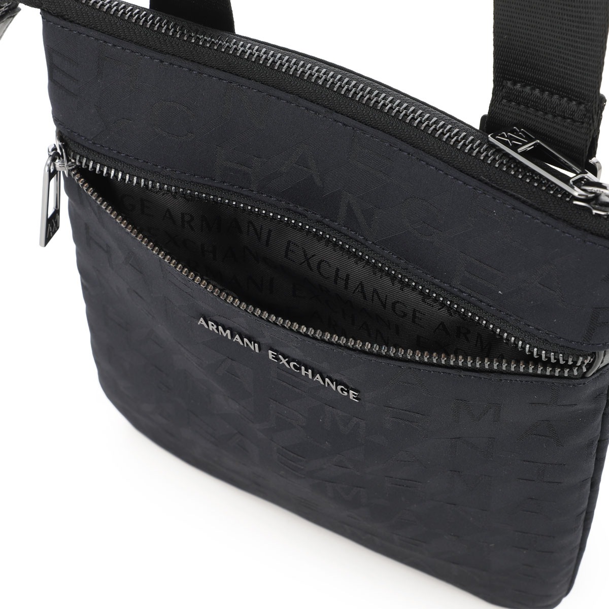 ARMANI EXCHANGE アルマーニエクスチェンジ ショルダーバッグ/クロスボディバッグ/XAVIER FLAT CROSSBODY メンズ