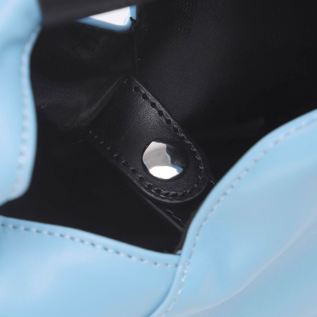 MM6 Maison Margiela エムエム 6 メゾンマルジェラ クロスボディバッグ