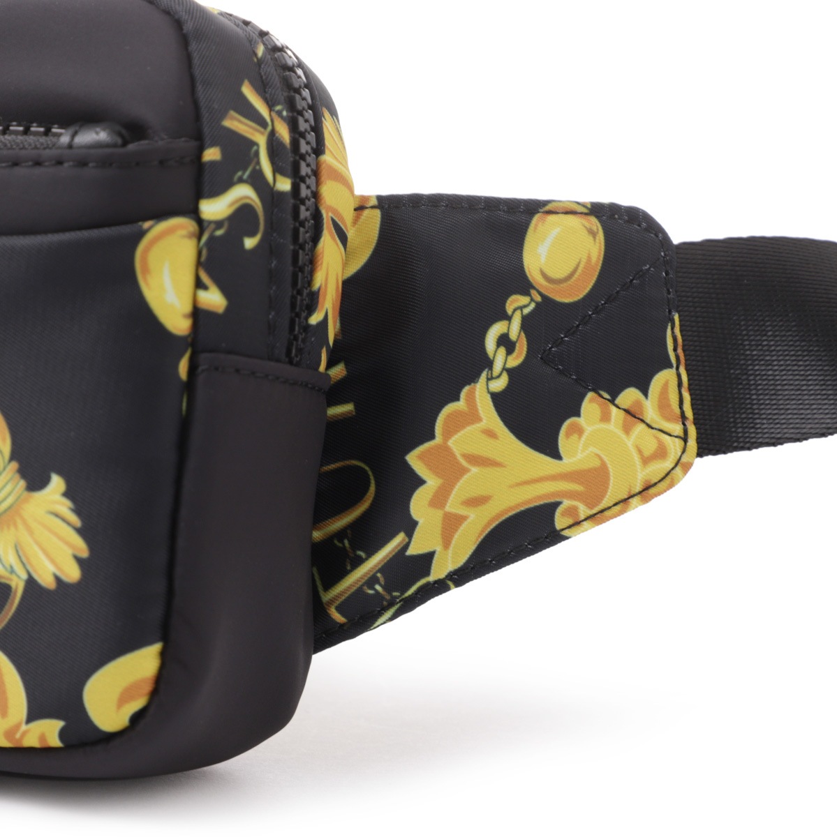 VERSACE クロスボディバッグ　19AW レザー　パッチ 23AW NEW】VERSACE / クロコ型押しレザー クロスボディバッグ