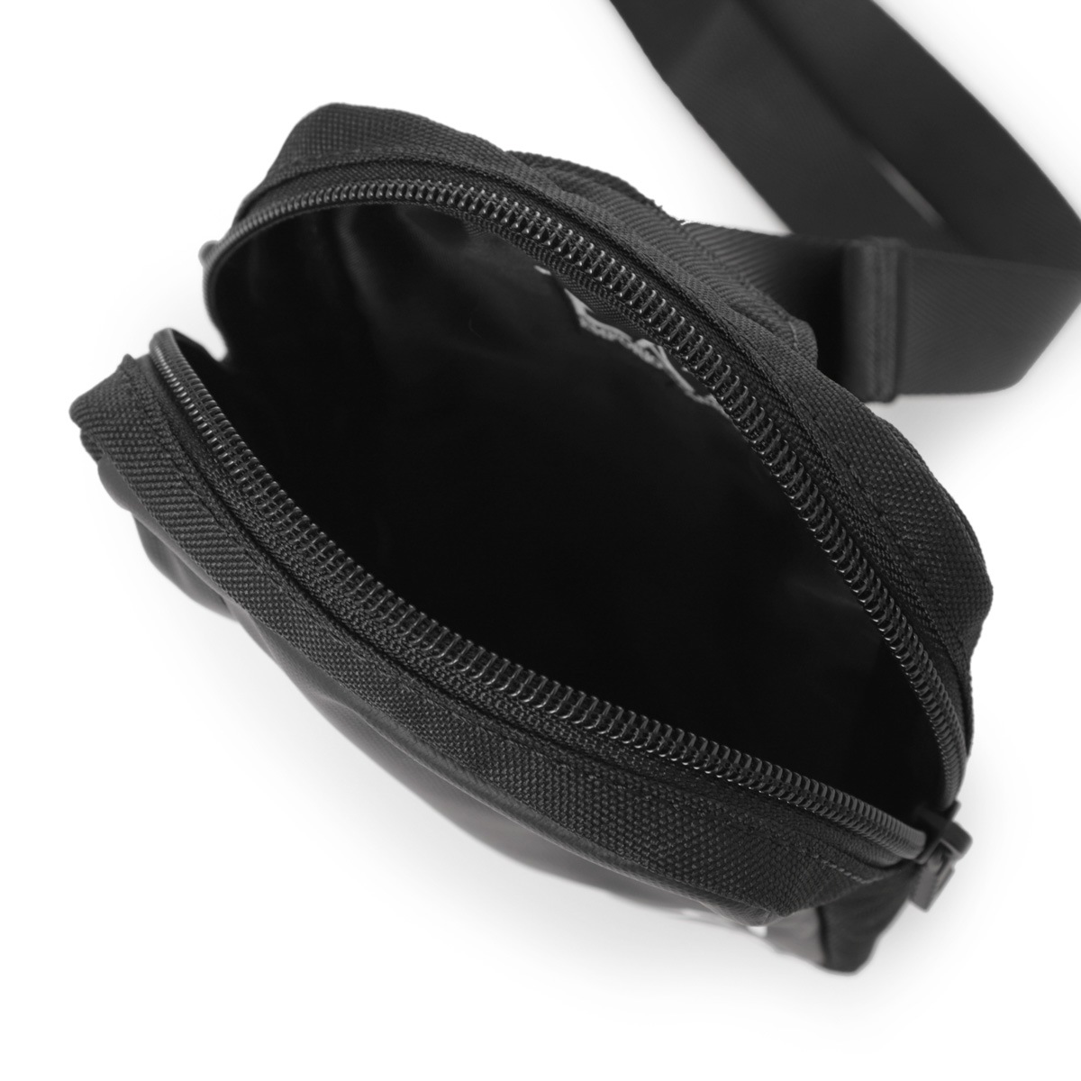 EA7 EMPORIO ARMANI エンポリオアルマーニ クロスボディバッグ