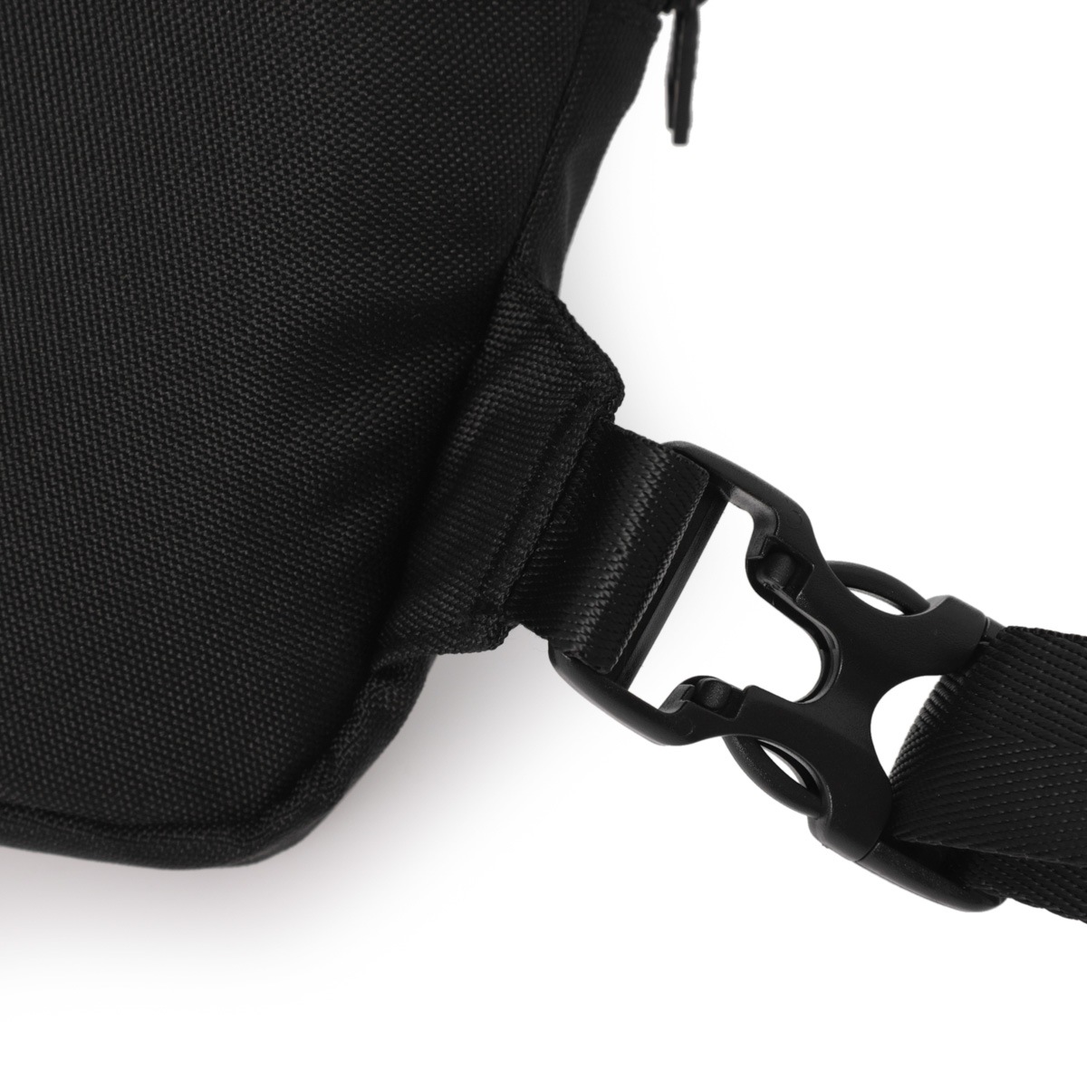 EA7 EMPORIO ARMANI エンポリオアルマーニ クロスボディバッグ/TRAIN CORE U MINI POUCH BAG メンズ