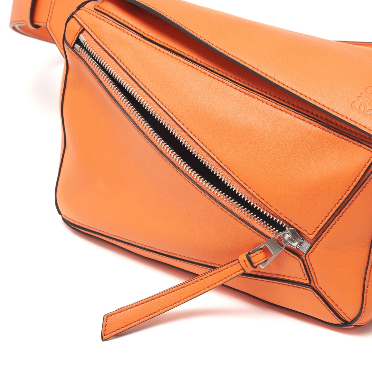 LOEWE ロエベ クロスボディバッグ/PUZZLE SMALL BUMBAG メンズ