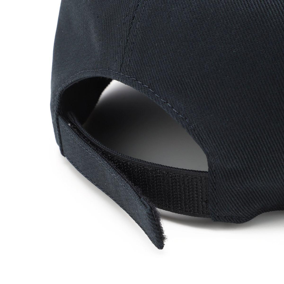 FENDI フェンディ ベースボールキャップ メンズ