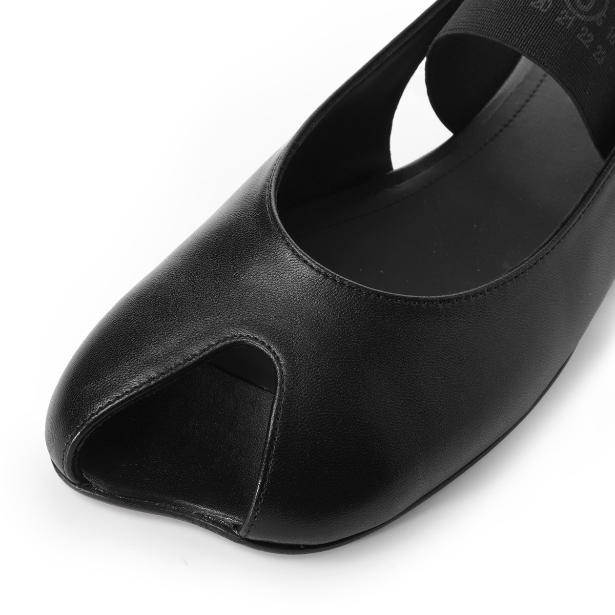 MM6 Maison Margiela エムエム 6 メゾンマルジェラ フラットサンダル