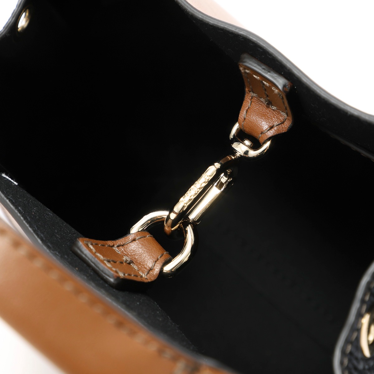 FURLA フルラ GILDA バッグ ほぼ未使用　土日限定価格です！ wb00583bx10841576s.jpg