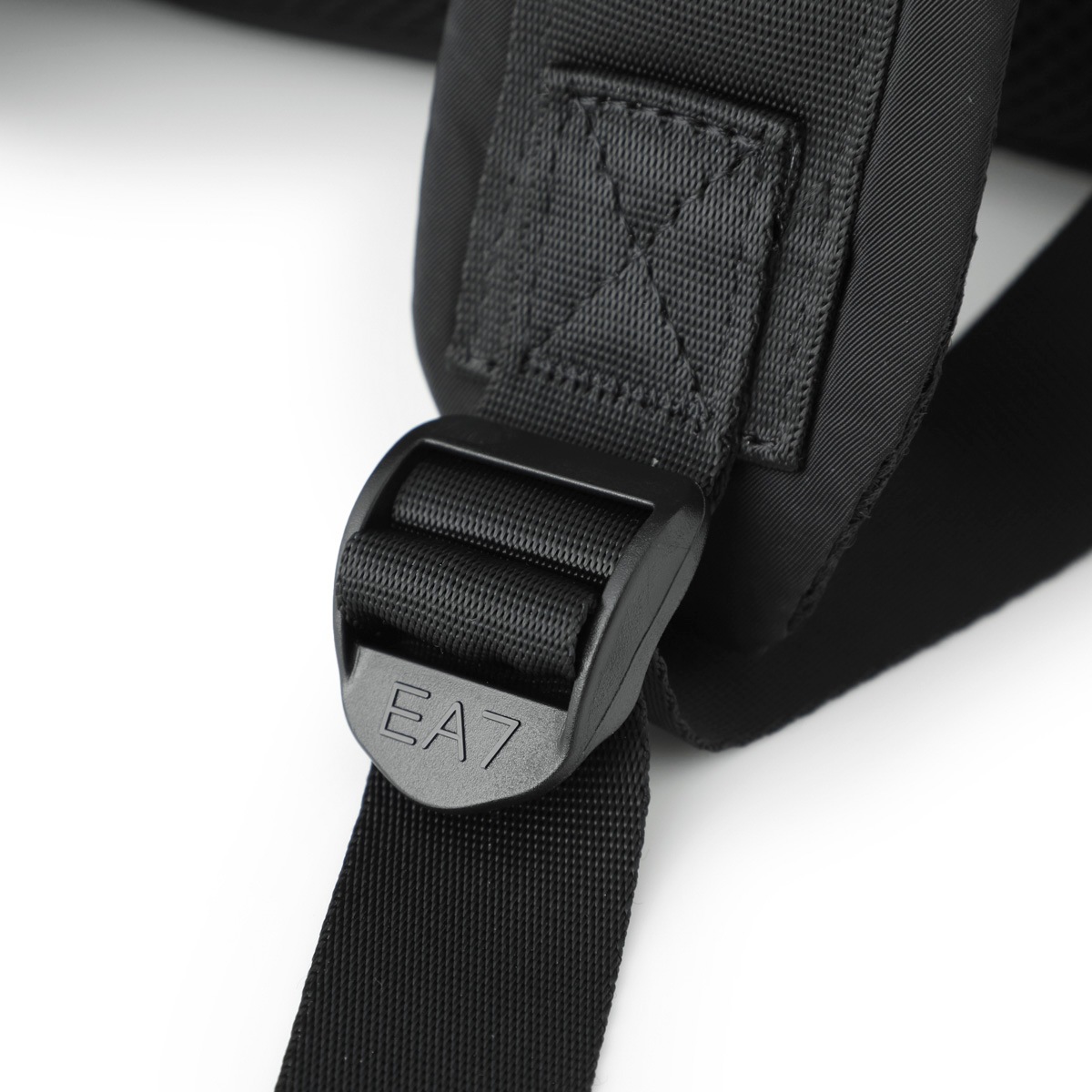 EA7 EMPORIO ARMANI エンポリオアルマーニ バックパック/リュック