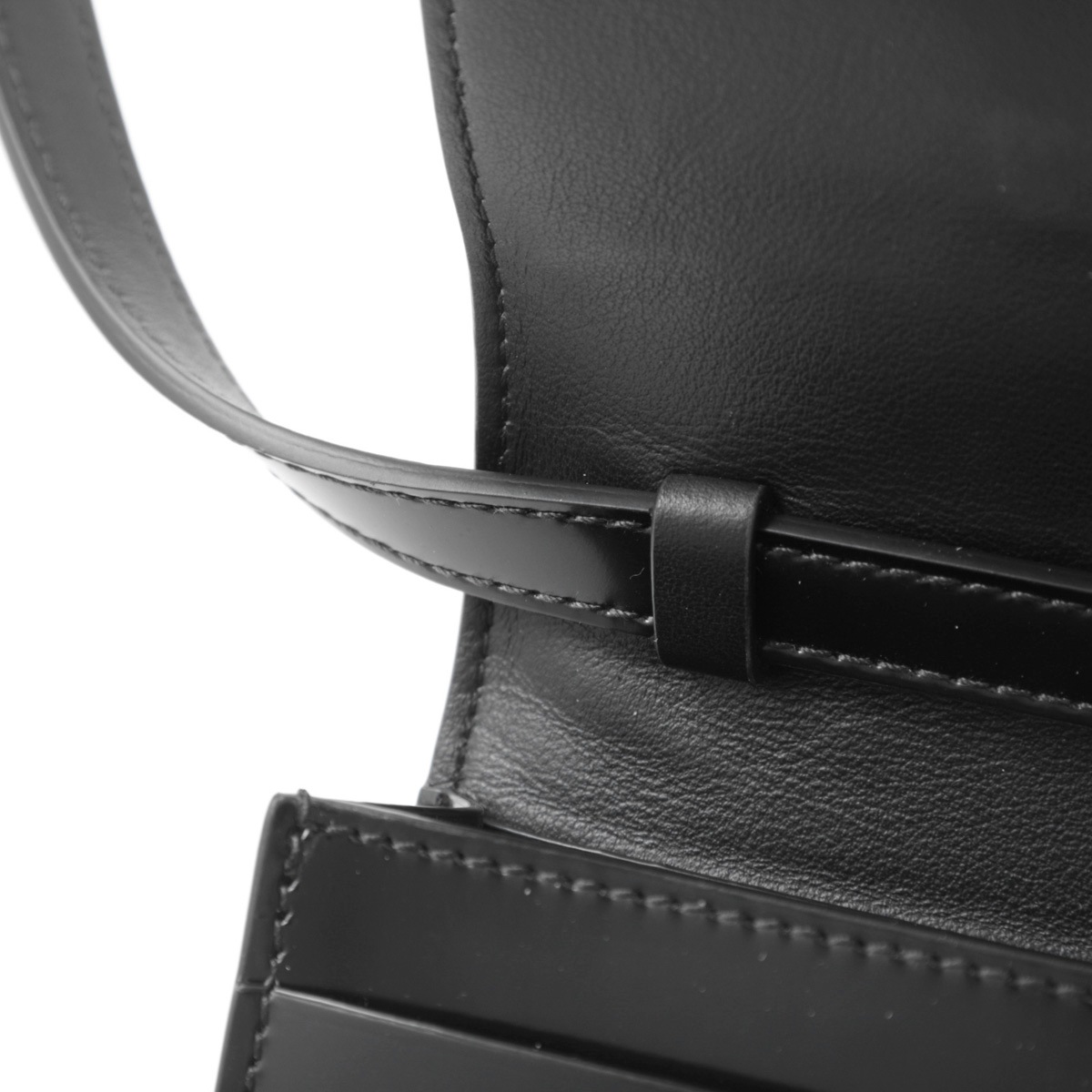 FERRAGAMO (Salvatore Ferragamo) フェラガモ ストラップ付き
