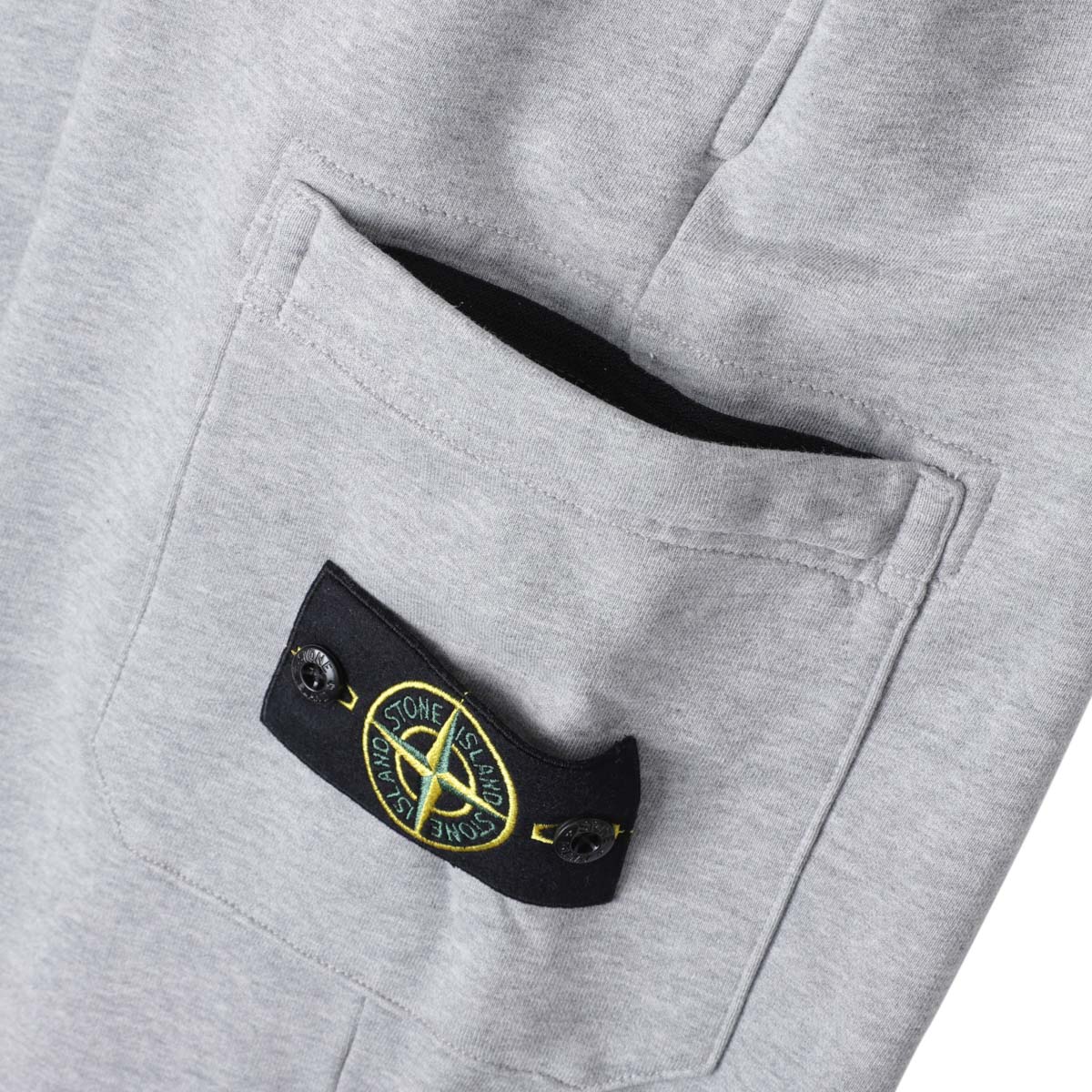 アウトレット】STONE ISLAND ストーンアイランド スウェットパンツ 