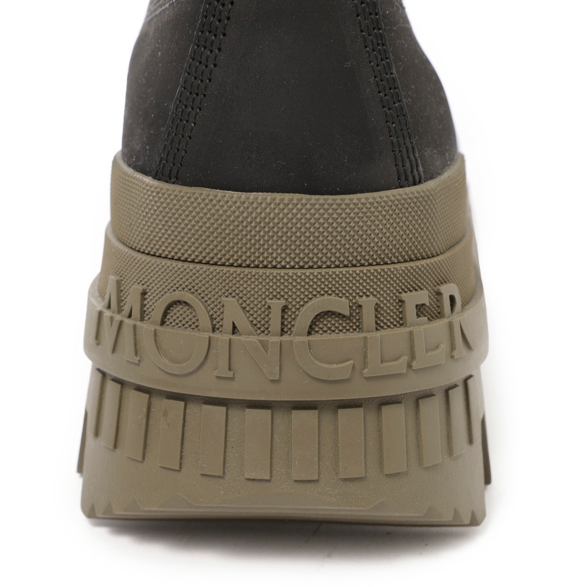 MONCLER マウンテンブーツ サイズ 40 積もら ブラウン