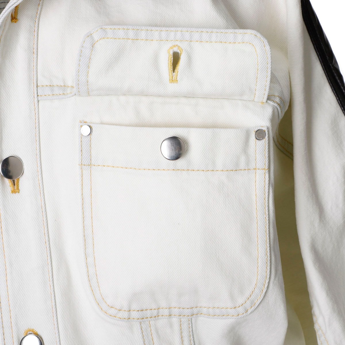 MONCLER モンクレール　デニムフリルジャケットNYMPE MONCLER モンクレールデニムフリルジャケットNYMPE