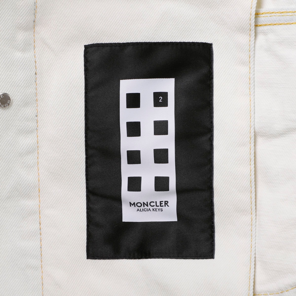 モンクレール　デニムジャケット　レディース デニム MONCLER(モンクレール) アウター(レディース) - 海外通販