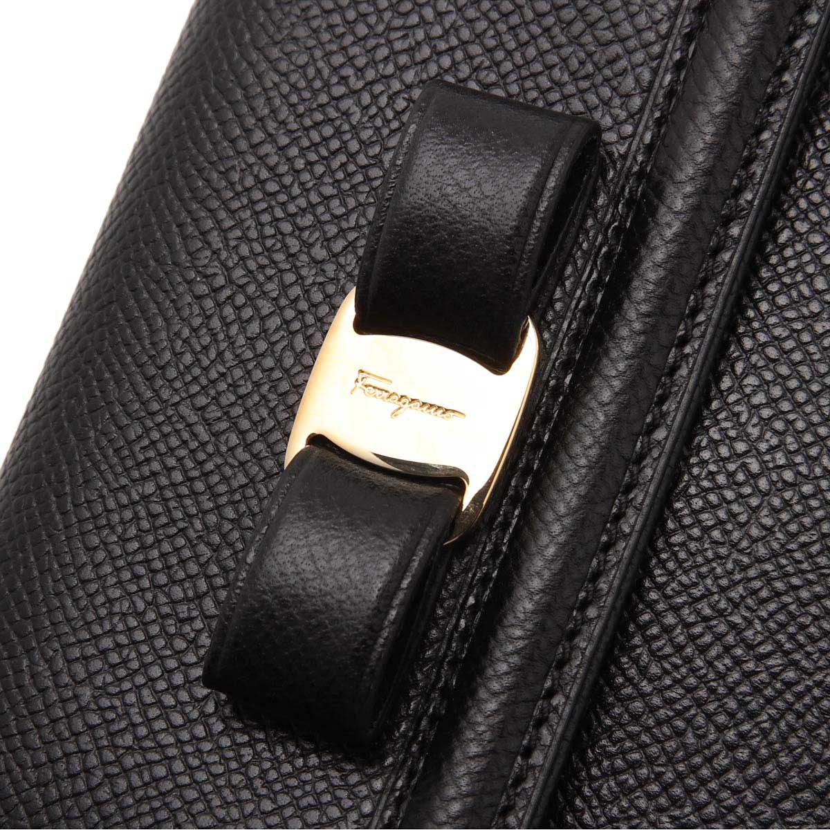 FERRAGAMO (Salvatore Ferragamo) フェラガモ 2つ折り財布 小銭入れ