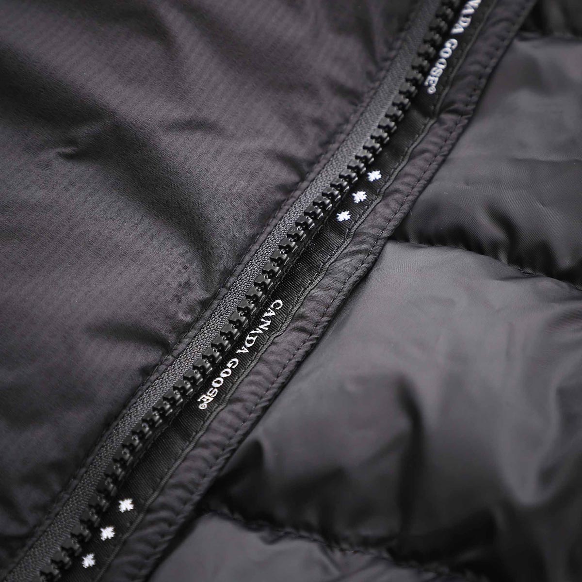 アウトレット】【ラスト1点】CANADA GOOSE カナダグース フーデッド