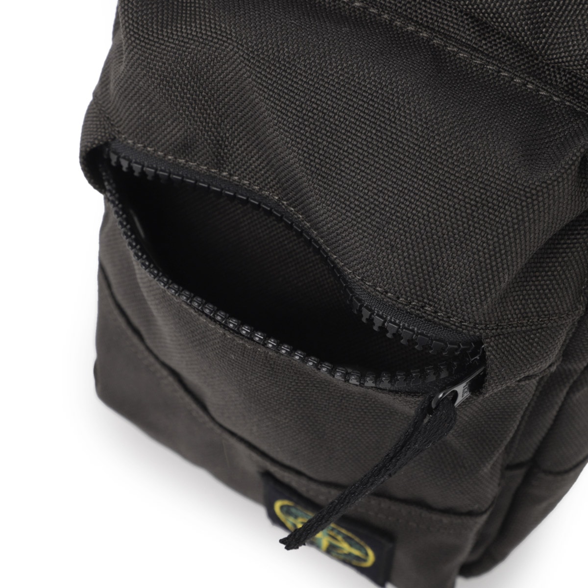 STONE ISLAND ストーンアイランド ショルダーバッグ/クロスボディ