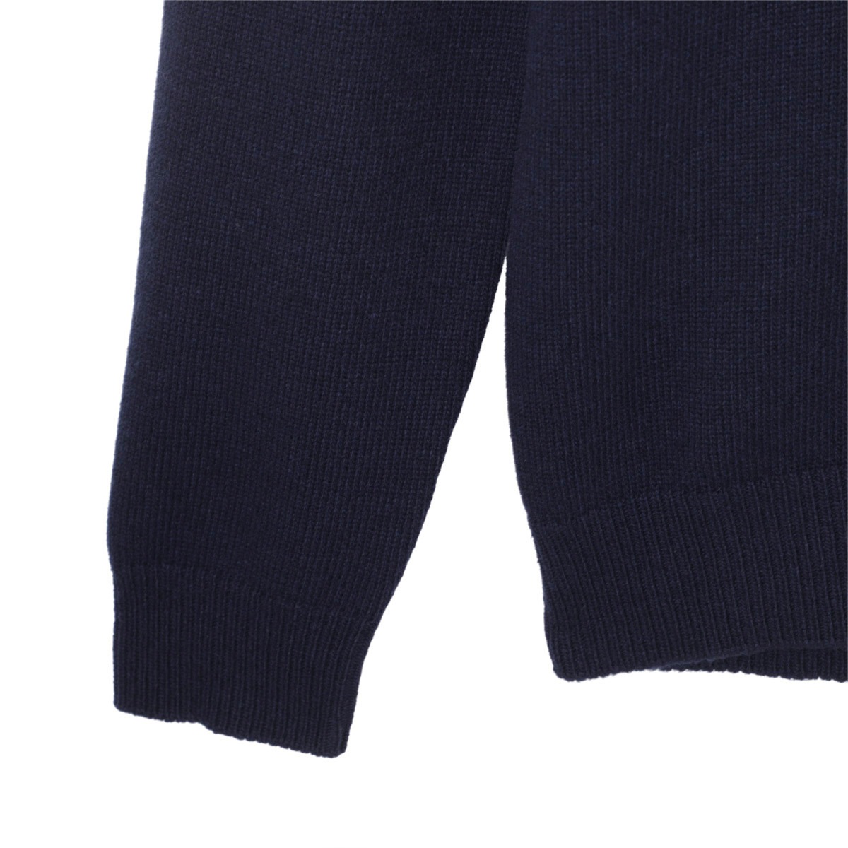 アウトレット】STONE ISLAND ストーンアイランド クルーネックニット