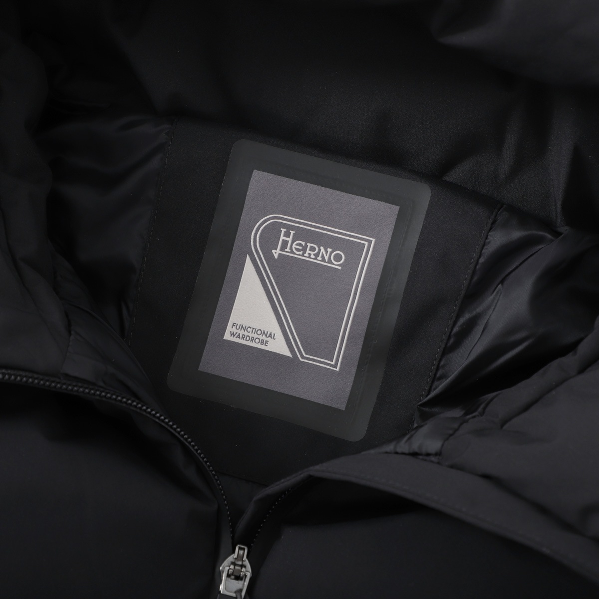 HERNO ヘルノ ダウンジャケット/FUNCTIONAL WARDROBE 2 LAYER