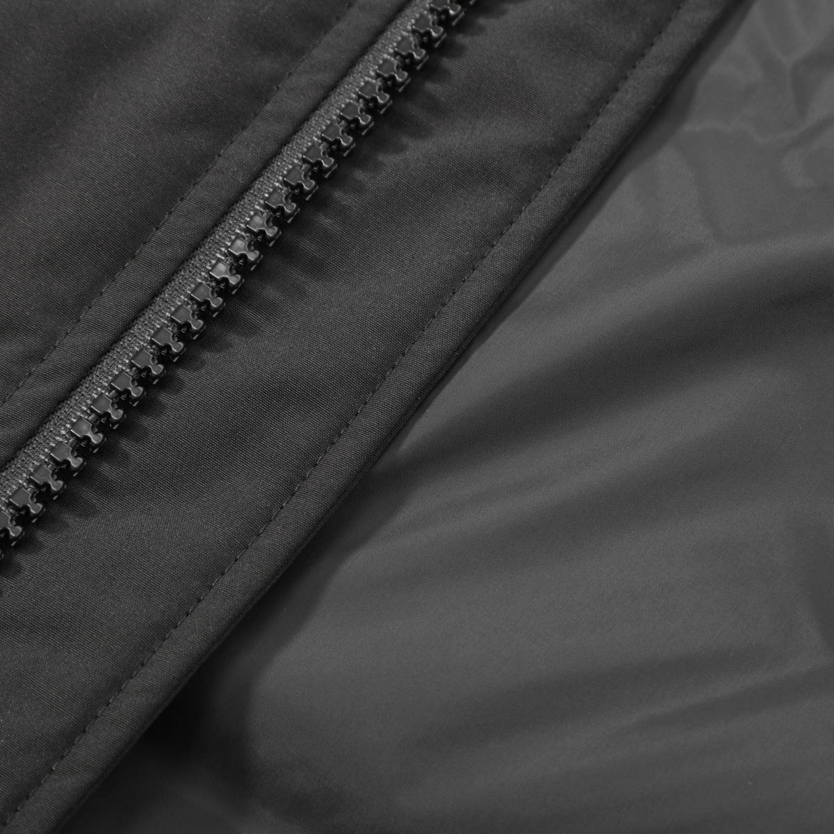 CANADA GOOSE カナダグース ダウンジャケット/MACMILLAN PARKA メンズ