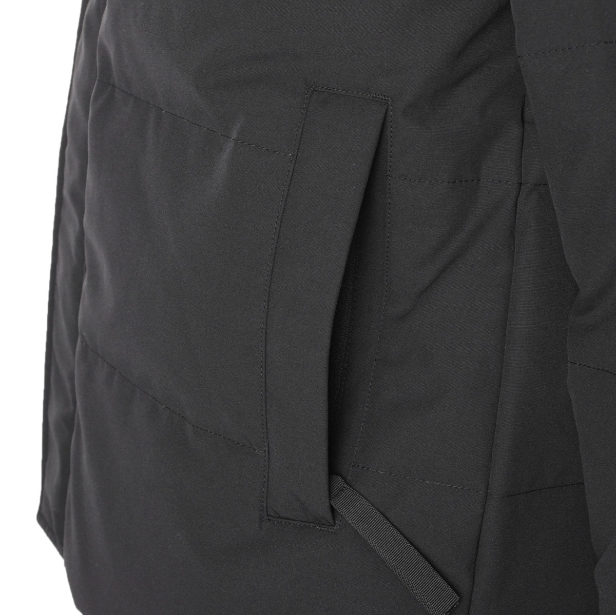 CANADA GOOSE カナダグース ダウンジャケット/MACMILLAN PARKA メンズ