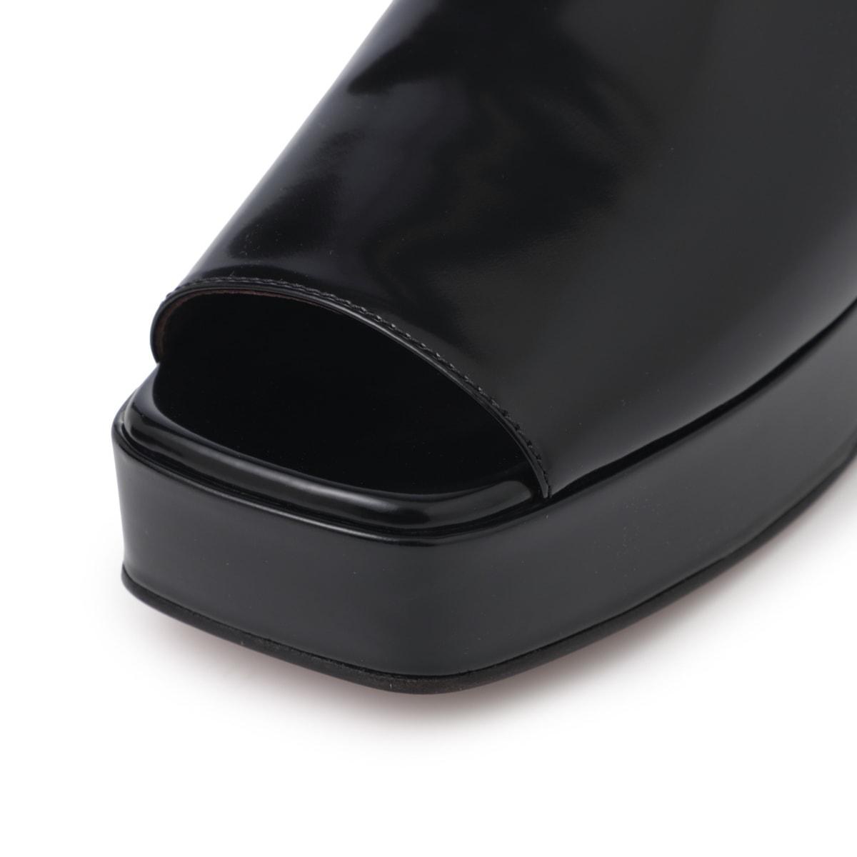 THE ROW サンダル f1597-l604-blk THE ROW ザ ロウ サンダル/EMI FLATFORM【大きいサイズあり