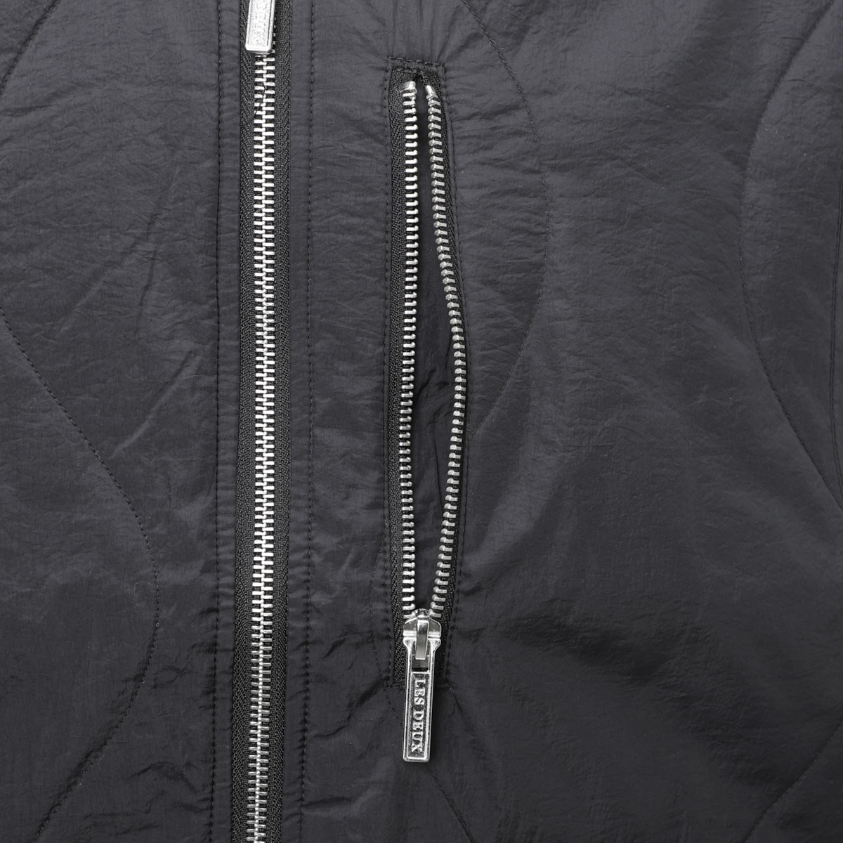 Les Deux レドゥ 中綿入りベスト メンズ