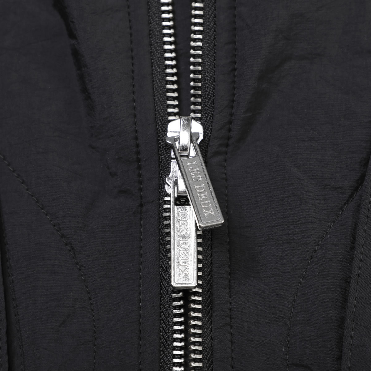 Les Deux レドゥ 中綿入りベスト メンズ