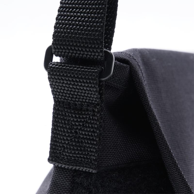 Manhattan Portage マンハッタンポーテージ メッセンジャーバッグ/ワンショルダー/MESSENGER BAG　NYLON