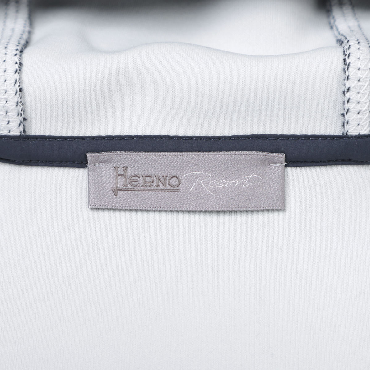 アウトレット】HERNO ヘルノ ダウン切り替え ジップアップパーカ